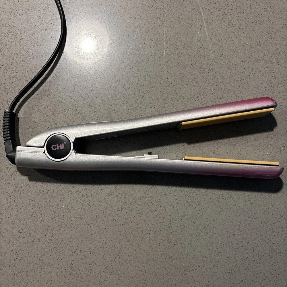 CHI Global Beauty Network GF1001 1 Inch Ceramic Flat Iron Hair Straightener